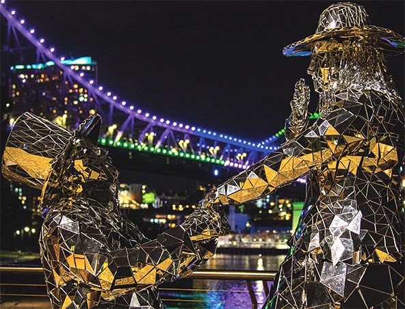 Brisbane Mirror Performers